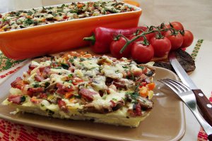 Budinca de paste cu carne si ciuperci