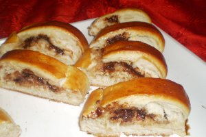 Strudel cu ciocolata cu menta si nuca de cocos
