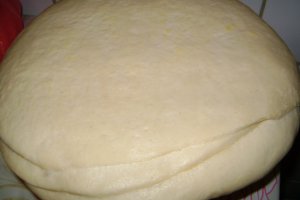 Cornuri pufoase cu branza