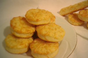 Pogaci cu cașcaval