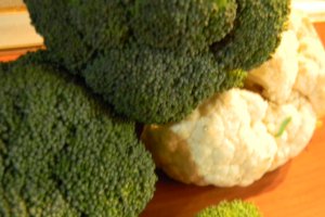 Salata de broccoli si conopida