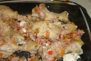 Pulpe de pui la cuptor cu cascaval si branza Delaco