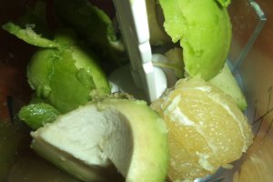 Pasta de conopida cu avocado