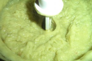 Pasta de conopida cu avocado