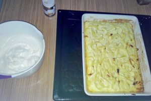 Budinca de taitei cu branza sau Vargabeles