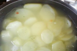 Musaca de pui cu masline si legume
