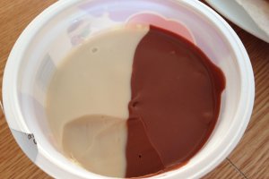 Reteta de preparare a papanasilor cu smantana si finetti by gaby