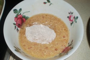 Piftele cu sos Dijonnaise si pasta de jumeri