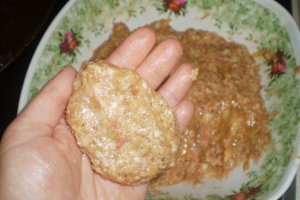 Piftele cu sos Dijonnaise si pasta de jumeri
