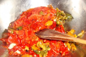 Saramura de pui