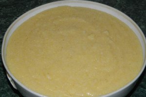 Mamaliga cu magiun de prune