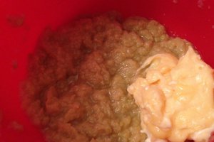 Pasta de fasole pastai cu morcov si maioneza
