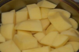 Ficatei de pui cu cartofi - Reteta rapida la cuptor