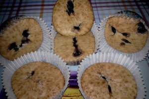 Briose cu dulceata de cirese