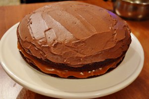 Tort de ciocolata si caramel