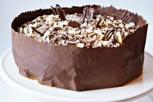 Tort de ciocolata si caramel