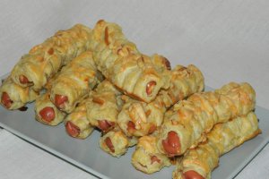 Crenvusti in aluat