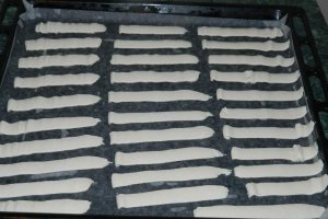 Limbi de pisica (Langues de chat)