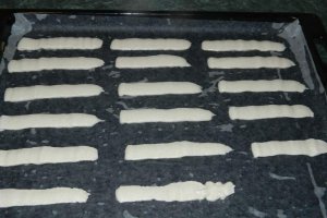 Limbi de pisica (Langues de chat)