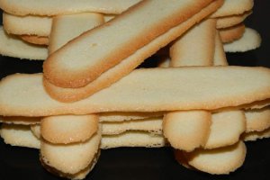 Limbi de pisica (Langues de chat)