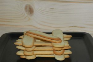Limbi de pisica (Langues de chat)