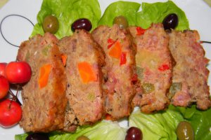 "Cozonac" de carne