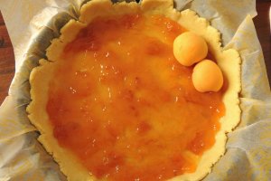 Tarta cu caise