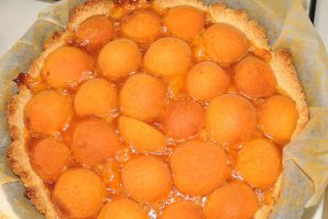 Tarta cu caise