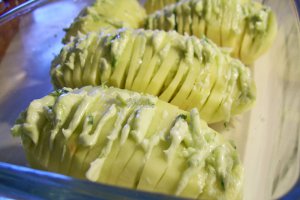 Cartofi Hasselback