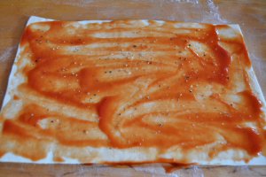 Pizzette din foietaj