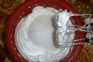 Prajitura cu crema si spuma