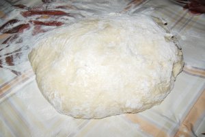 Cozonac cu stafide, de post