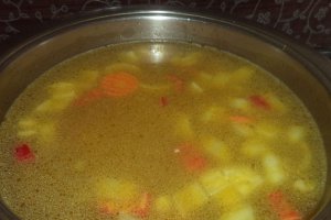 Ciorba de post cu legume,orez  si busuioc