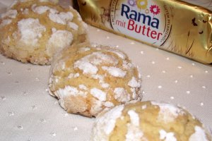 Fursecuri fragede cu lamaie