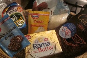 Foi Lica umplute cu cremă de rahat