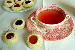 Fursecuri "amprenta" cu gem - Thumbprint cookies