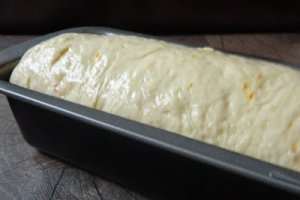 Cozonac de post cu cacao si fructe deshidratate