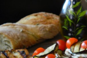 Bruschete cu ricotta,vinete si rosii