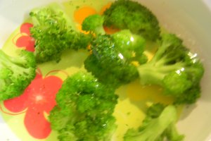 Ceafa de porc , broccoli si sos gorgonzola