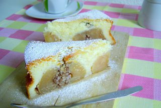 Tort cu mere, nuci si gris