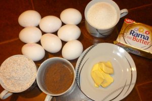 Tort cu crema de ness si piersici