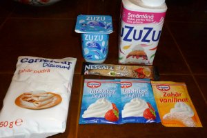 Tort cu crema de ness si piersici