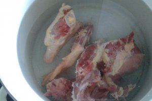 Supă de rață cu tăiței de casă