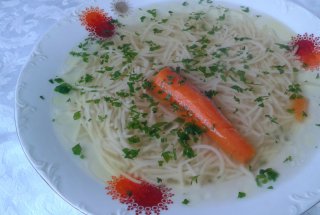 Supă de rață cu tăiței de casă