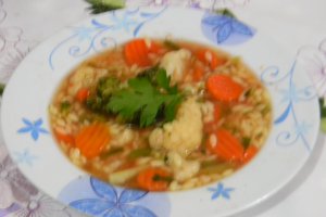 Ciorba de conopida cu brocolli si risini