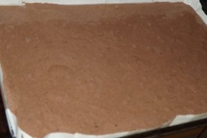 Prajitura cu crema de capsuni si crema de mascarpone cu rodie
