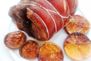 Rulada din piept de porc