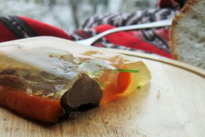 Racitura (piftie) de porc