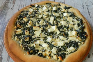 Pizza cu spanac