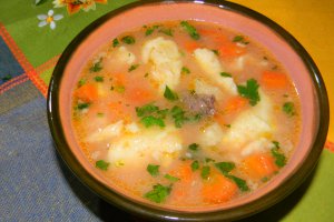 Ciorba de legume cu galuscute